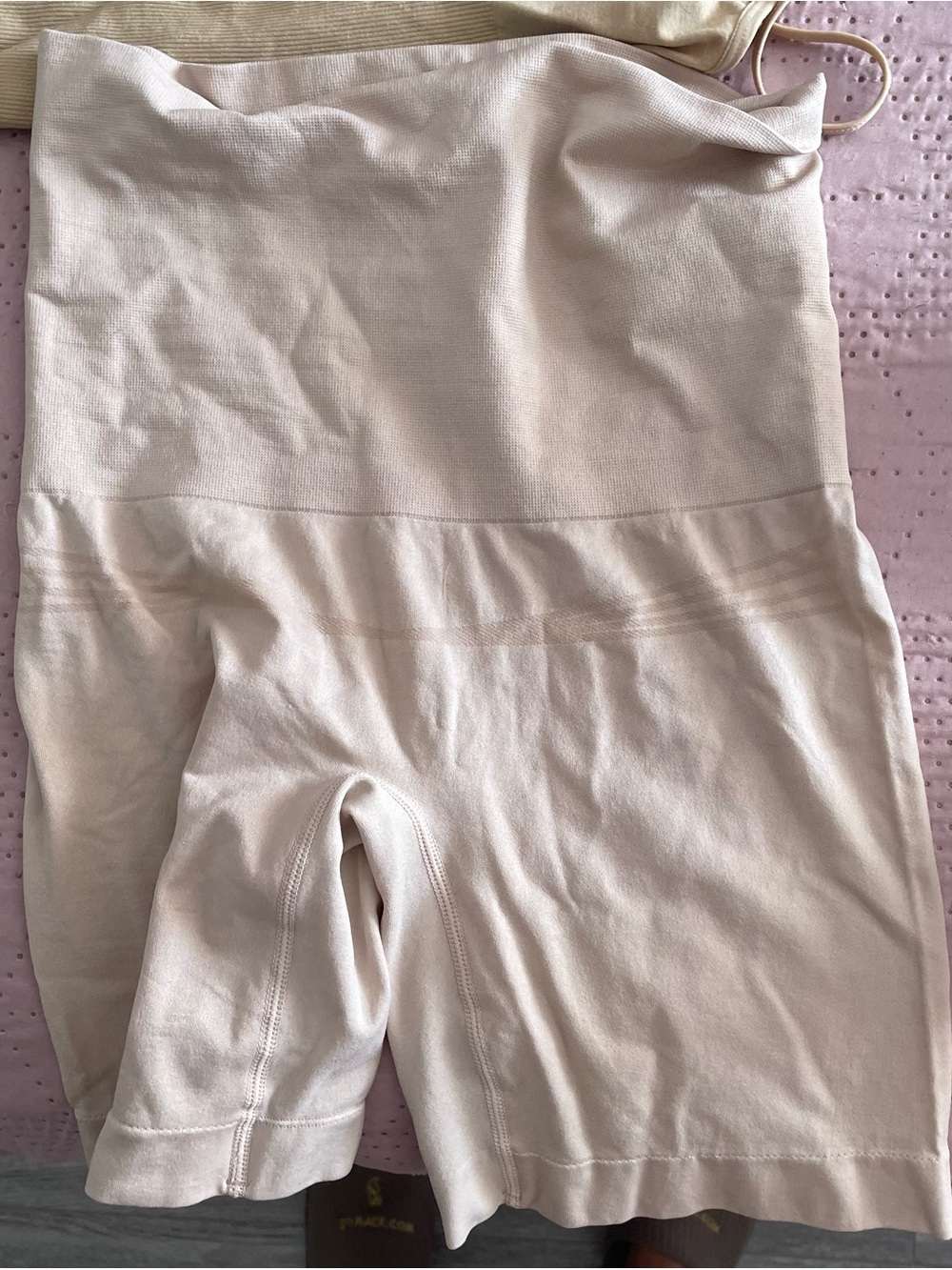 High-Waisted Shaping Shorts in Light Blush